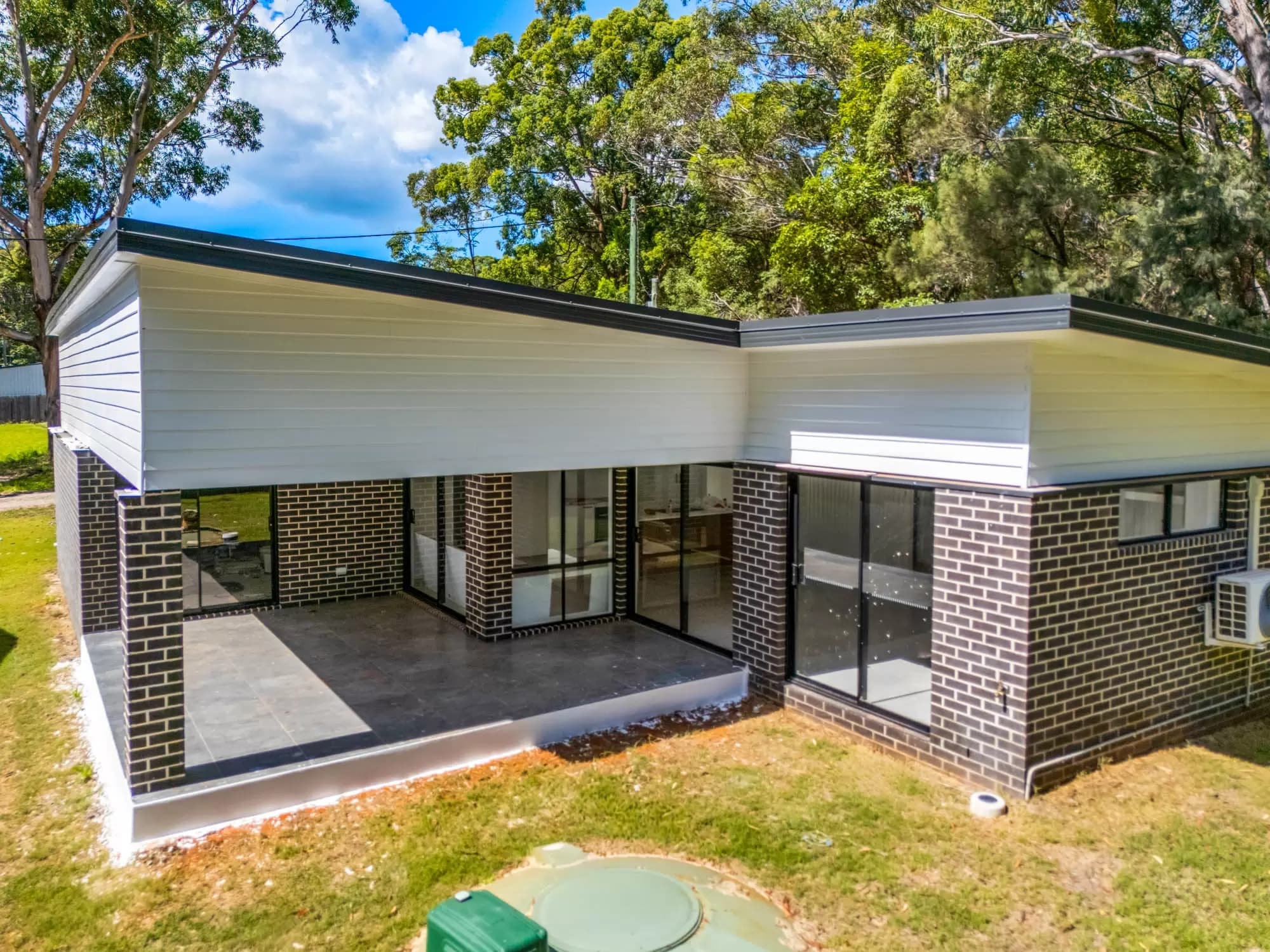 8 Glenfield Ave, Russell Island 4184 QLD, Russell Island - Thumbnail 5