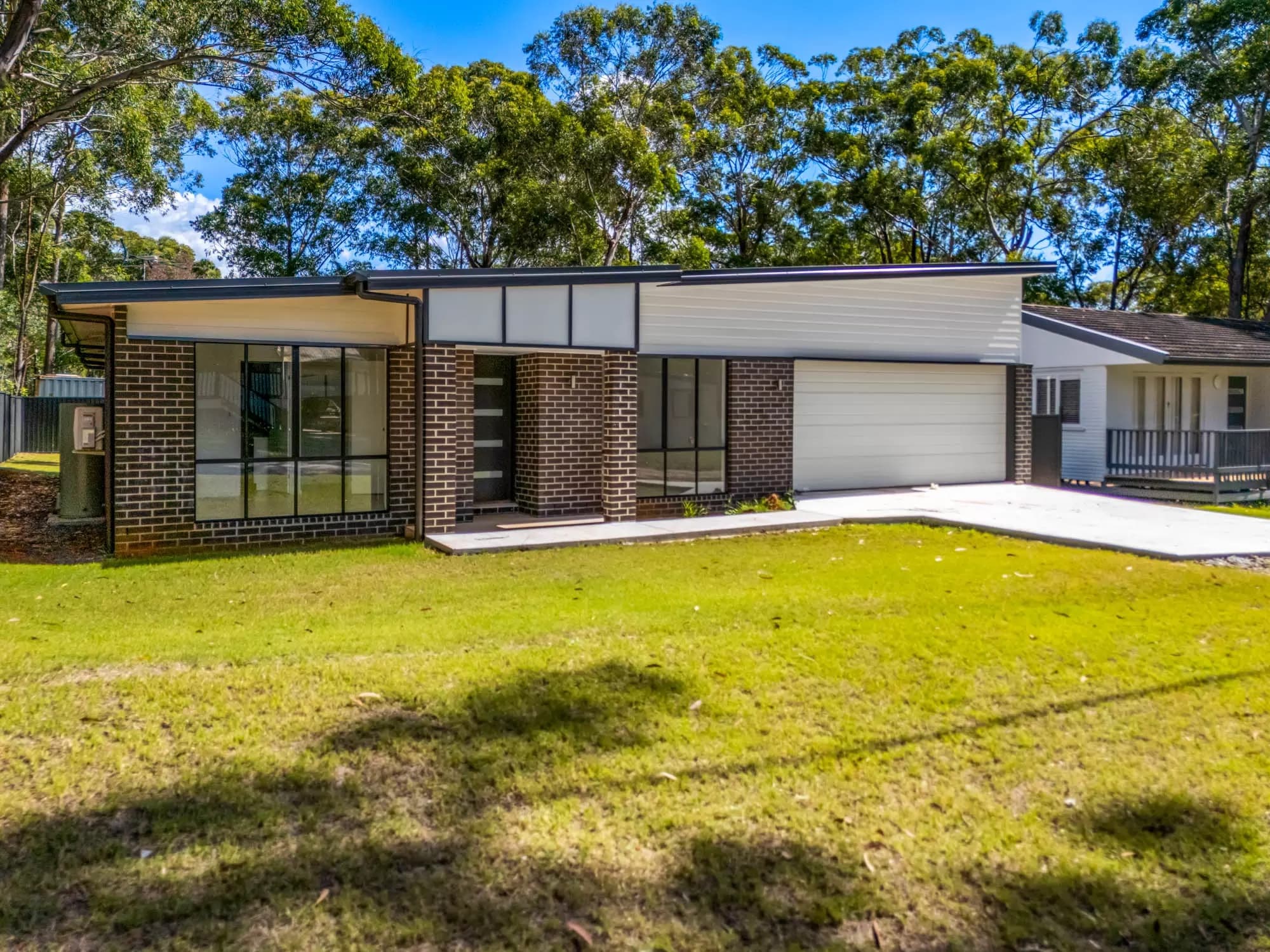 8 Glenfield Ave, Russell Island 4184 QLD, Russell Island - Thumbnail 8