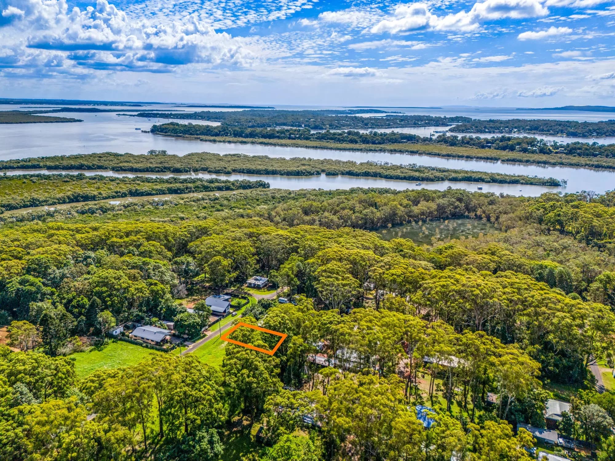 20 Oaklea St, Russell Island 4184 QLD, Russell Island - Thumbnail 5