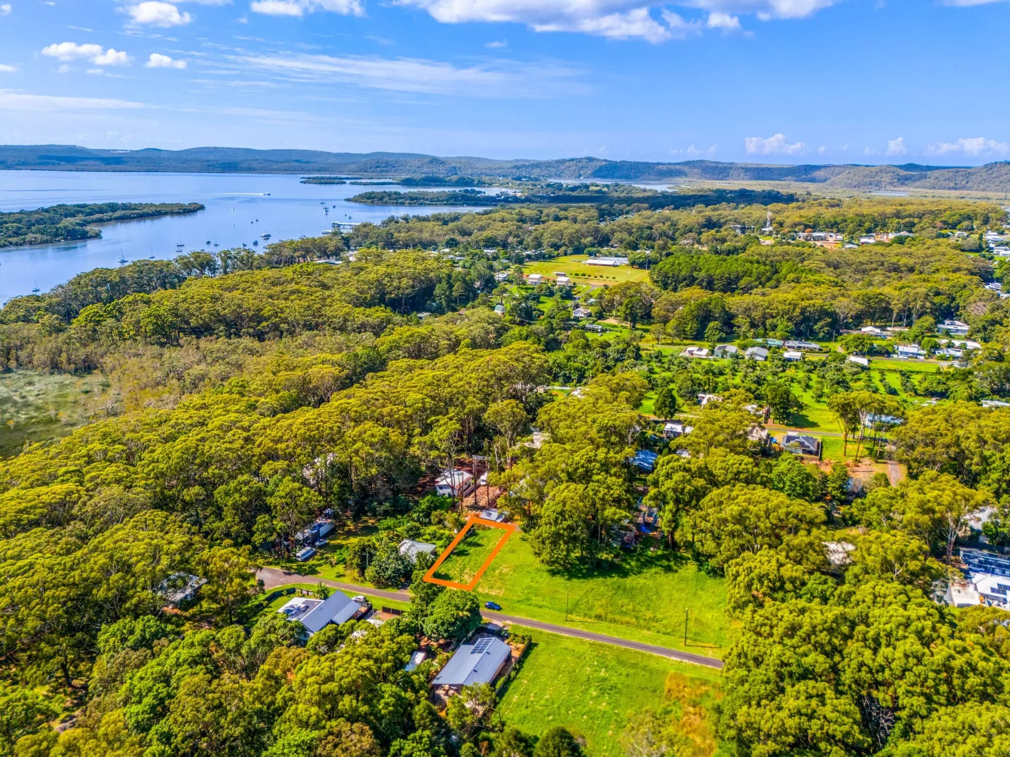 20 Oaklea St, Russell Island 4184 QLD, Russell Island - Thumbnail 6