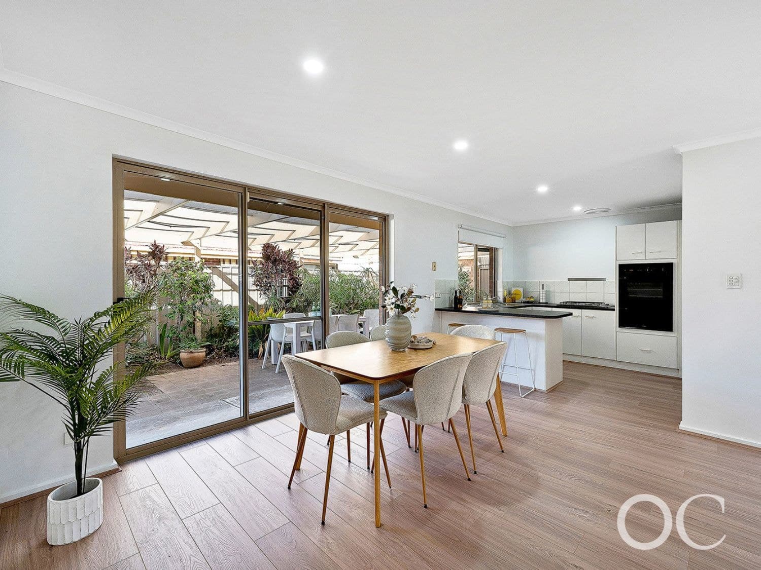 1/11 Layton Street, Fulham - Thumbnail 3