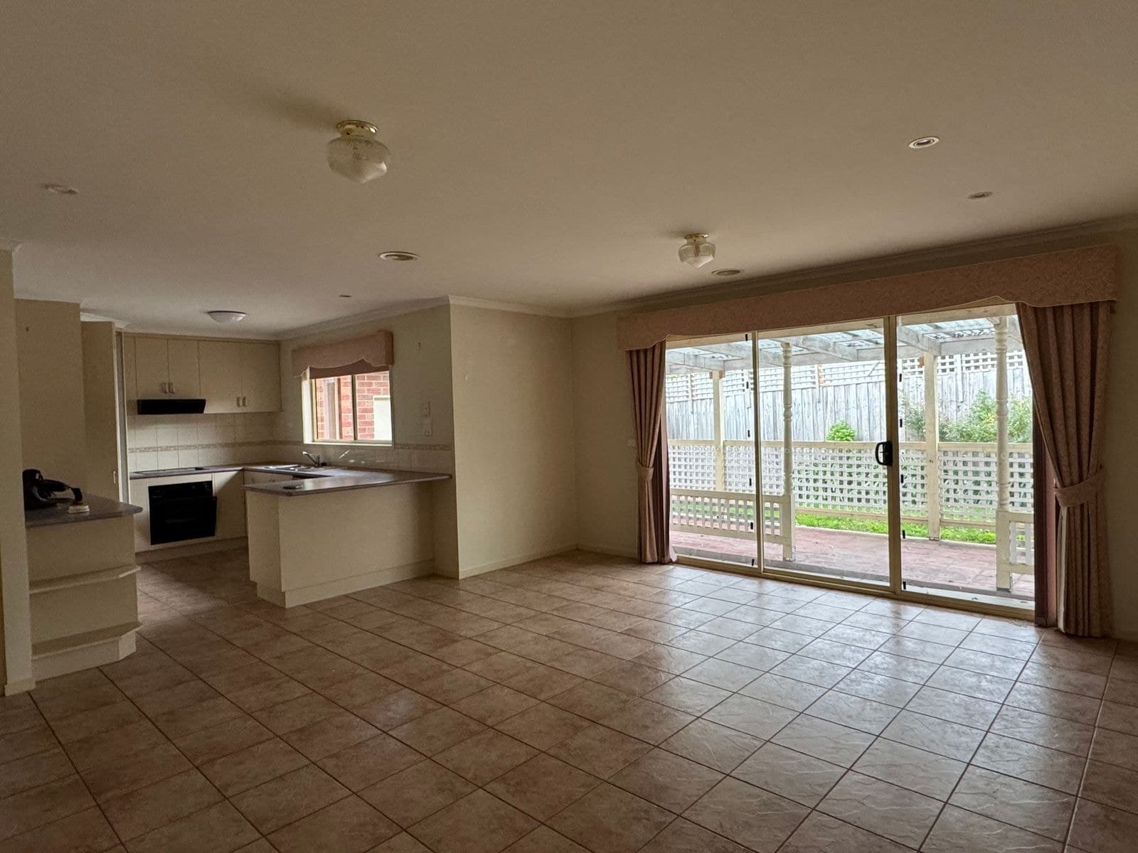 13 Kingsburgh Court, Traralgon VIC 3844, Traralgon - Thumbnail 3