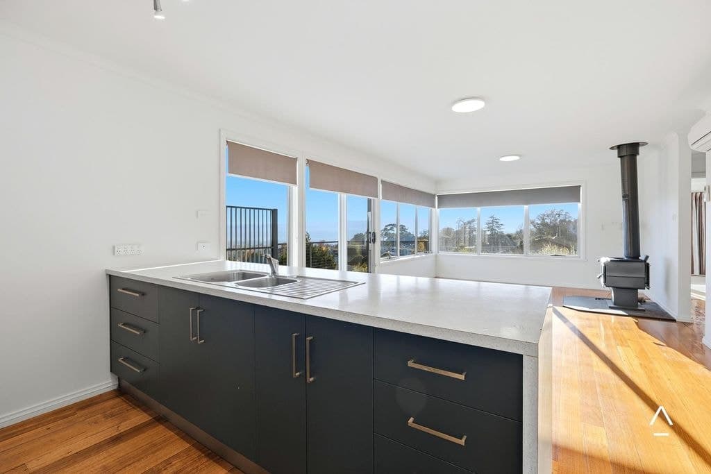 3/21 Beverley Hills Road, Newstead - Thumbnail 3