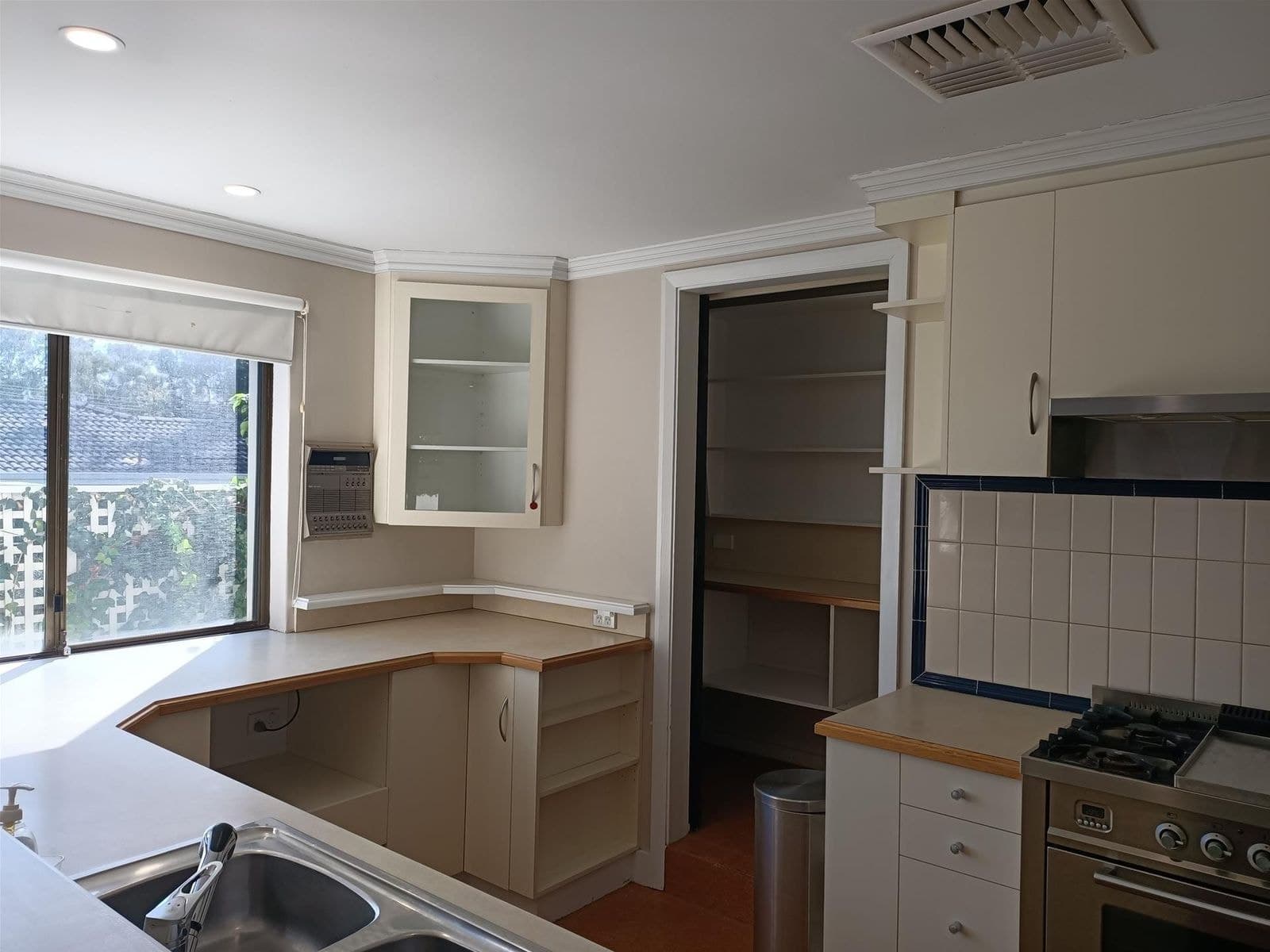 3 Rowley Place, Bull Creek WA 6149, Bull Creek - Thumbnail 6