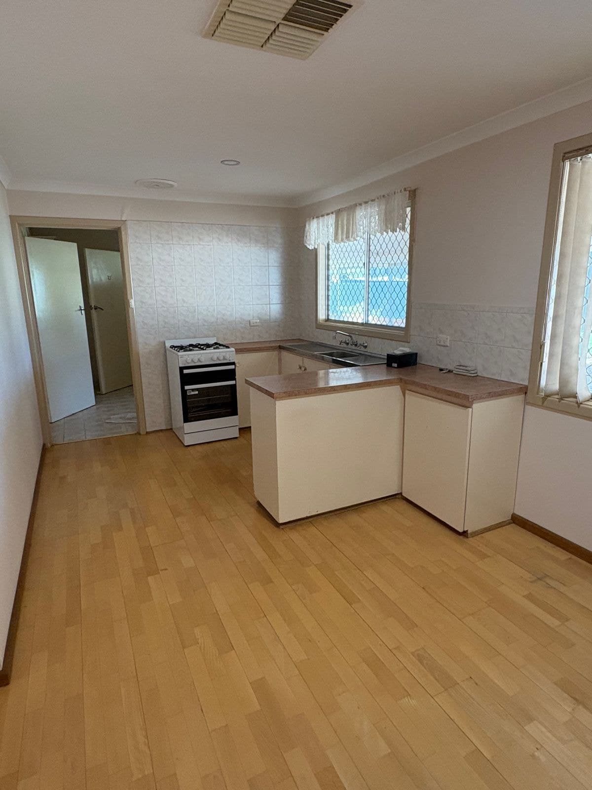 145 Addis Street, West Lamington WA 6430, West Lamington - Thumbnail 3