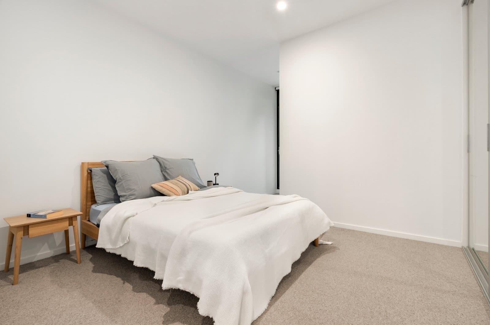 222/17 Lynch Street, Hawthorn - Thumbnail 8