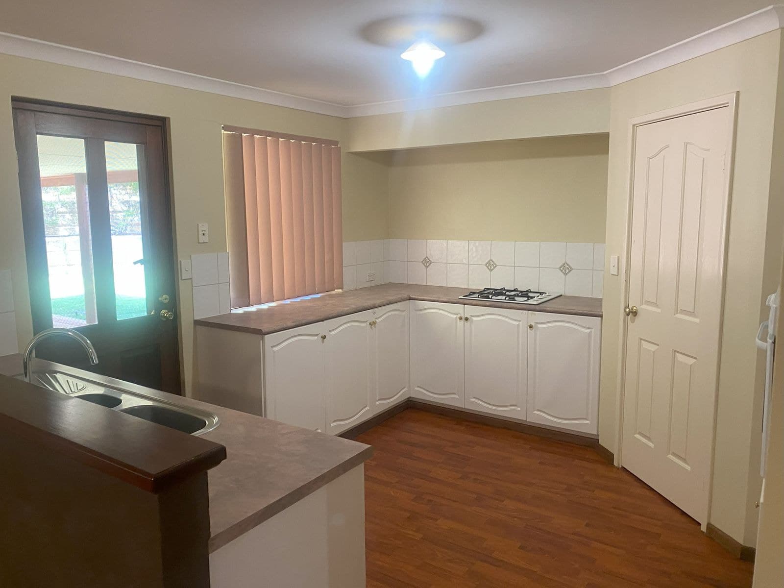 28 Samrose Road, Dalyellup WA 6230, Dalyellup - Thumbnail 5