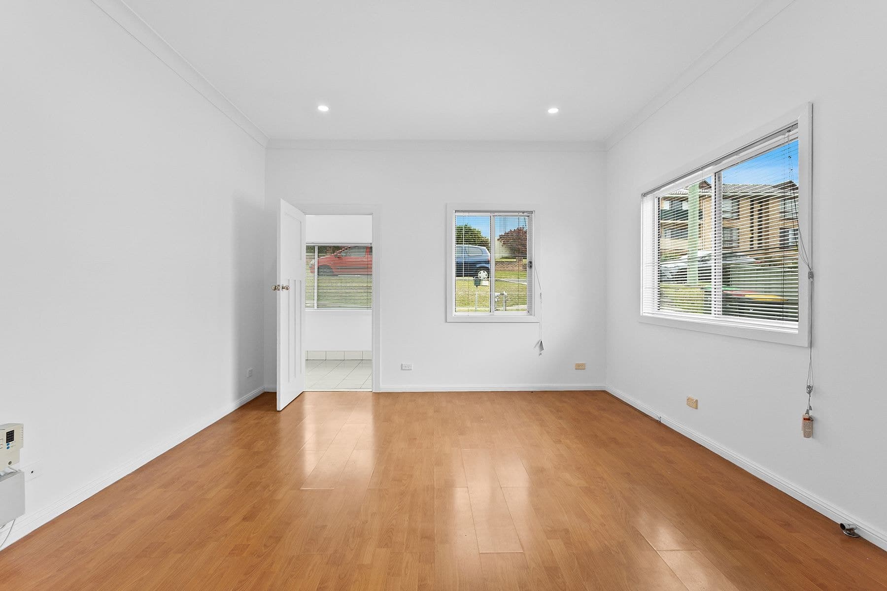 1/57 Gladstone Ave, Wollongong NSW 2500, Wollongong - Thumbnail 3