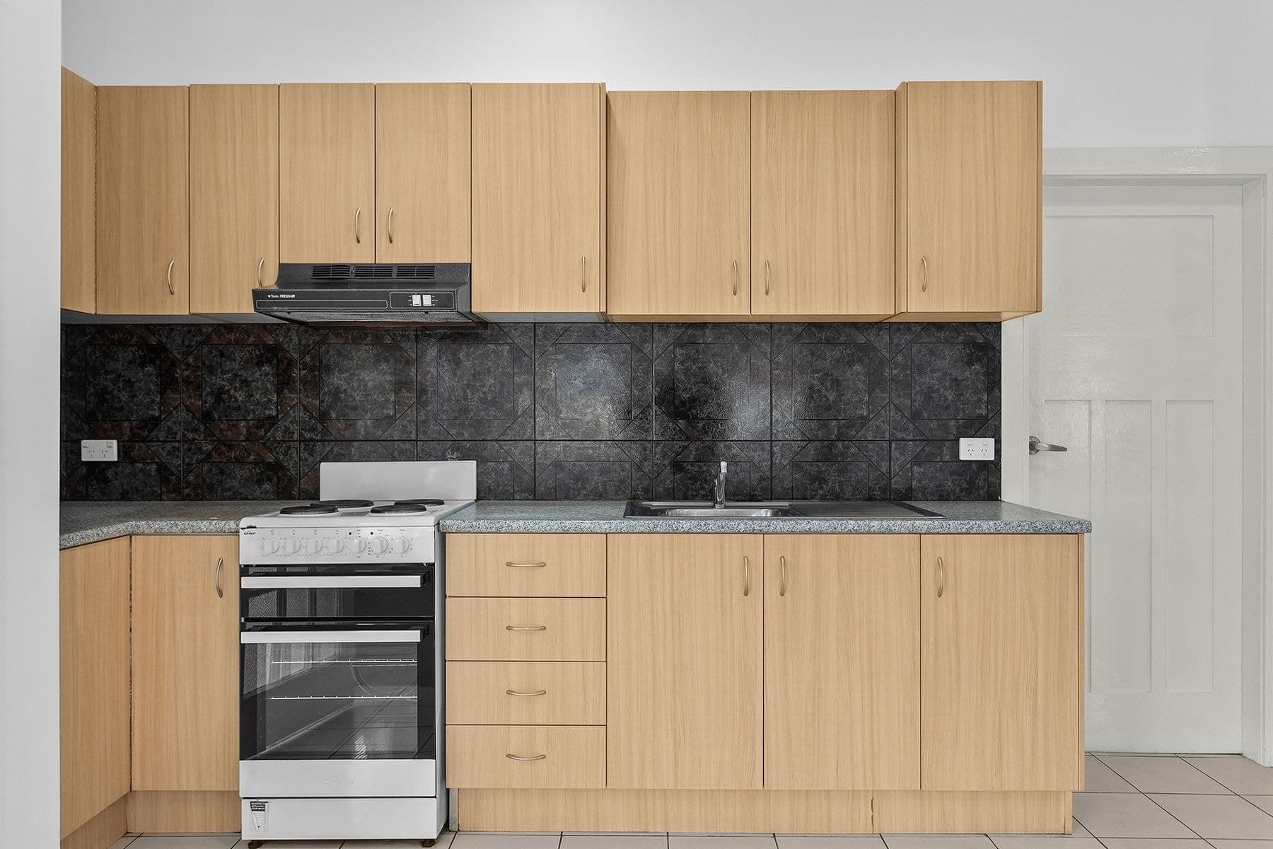 1/57 Gladstone Ave, Wollongong NSW 2500, Wollongong - Thumbnail 8