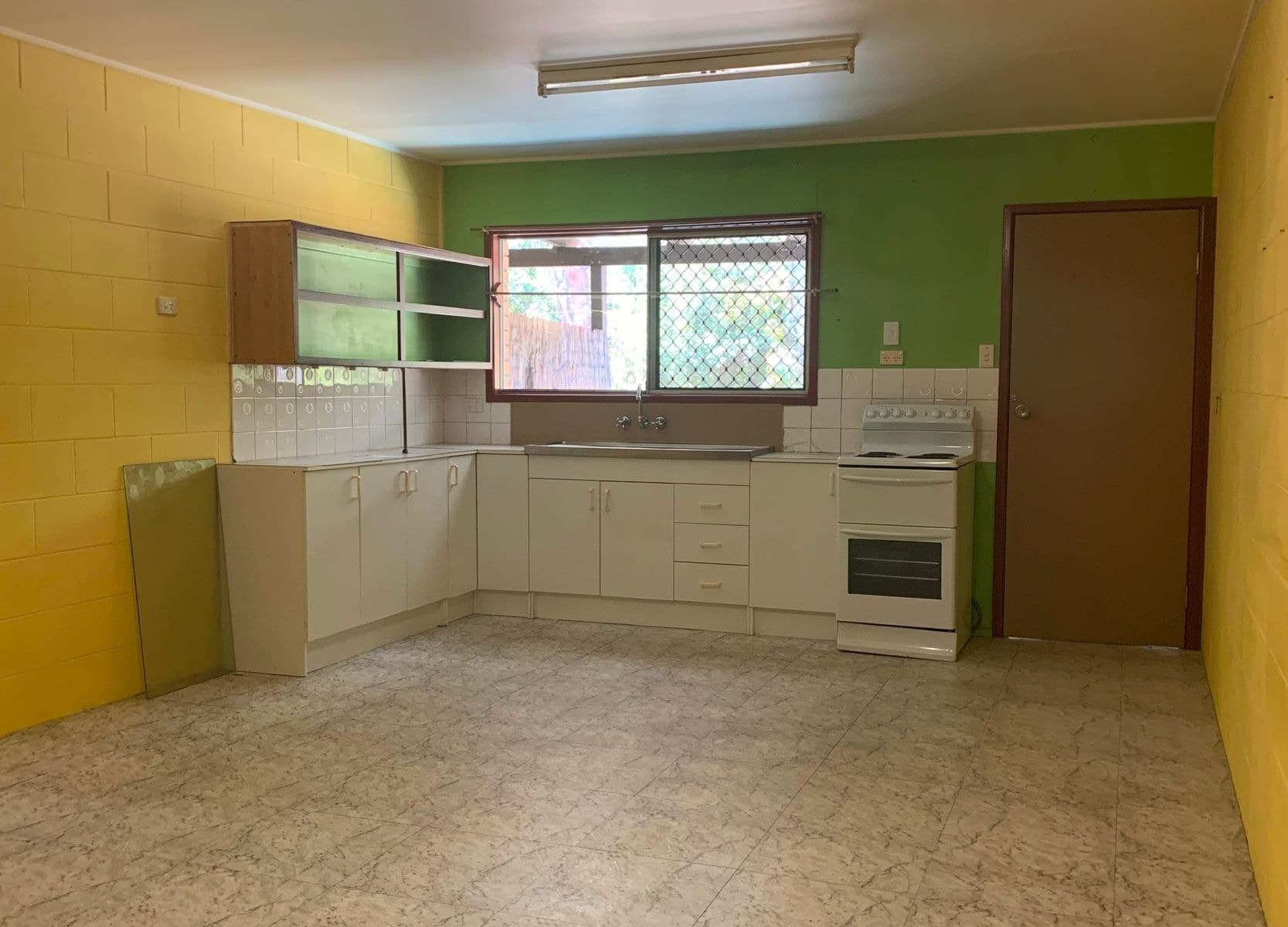 2/114a Waverley Street, Bucasia QLD 4750, Bucasia - Image 1