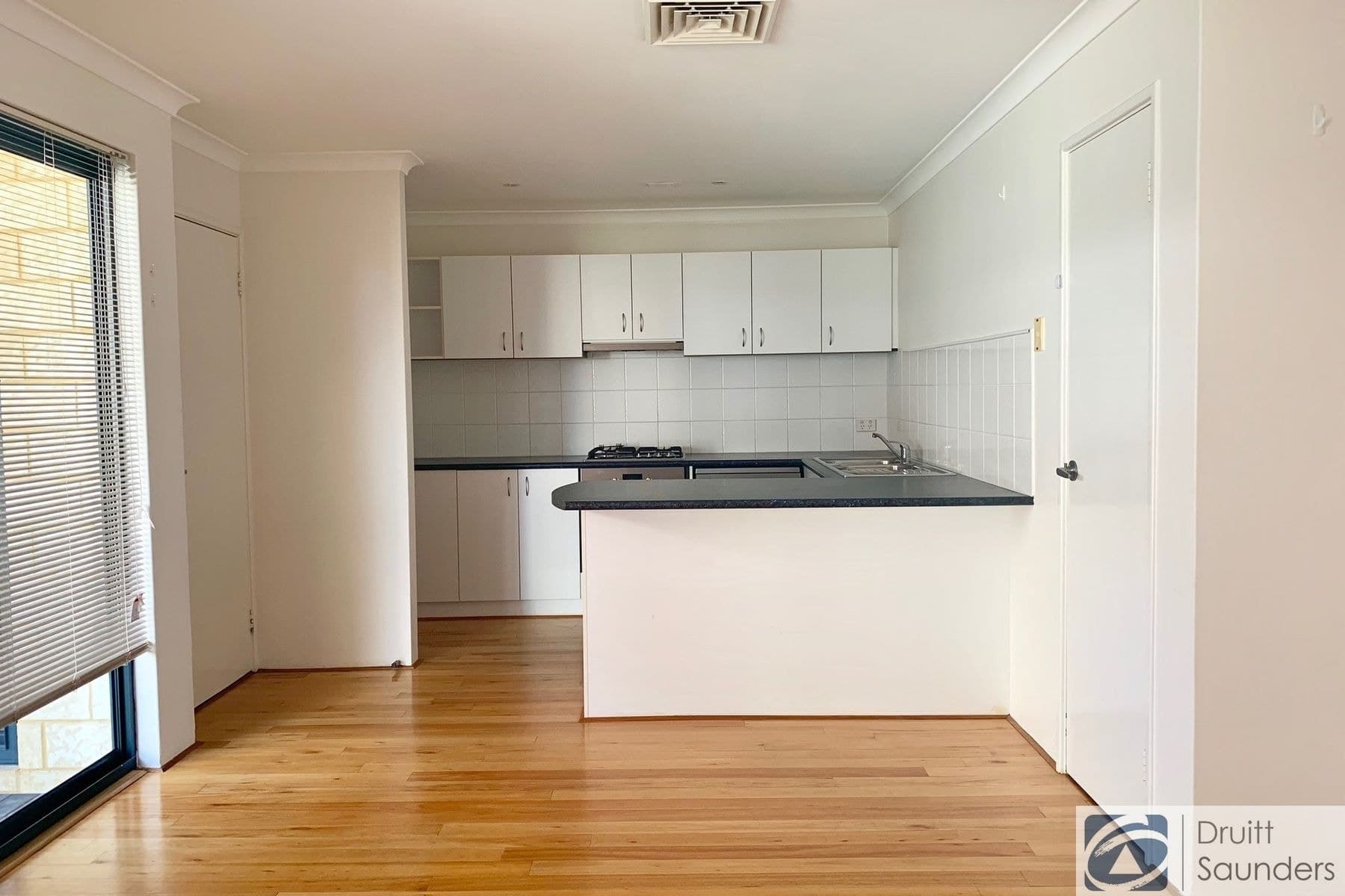 14B Ambrose Street, Innaloo WA 6018, Innaloo - Thumbnail 3