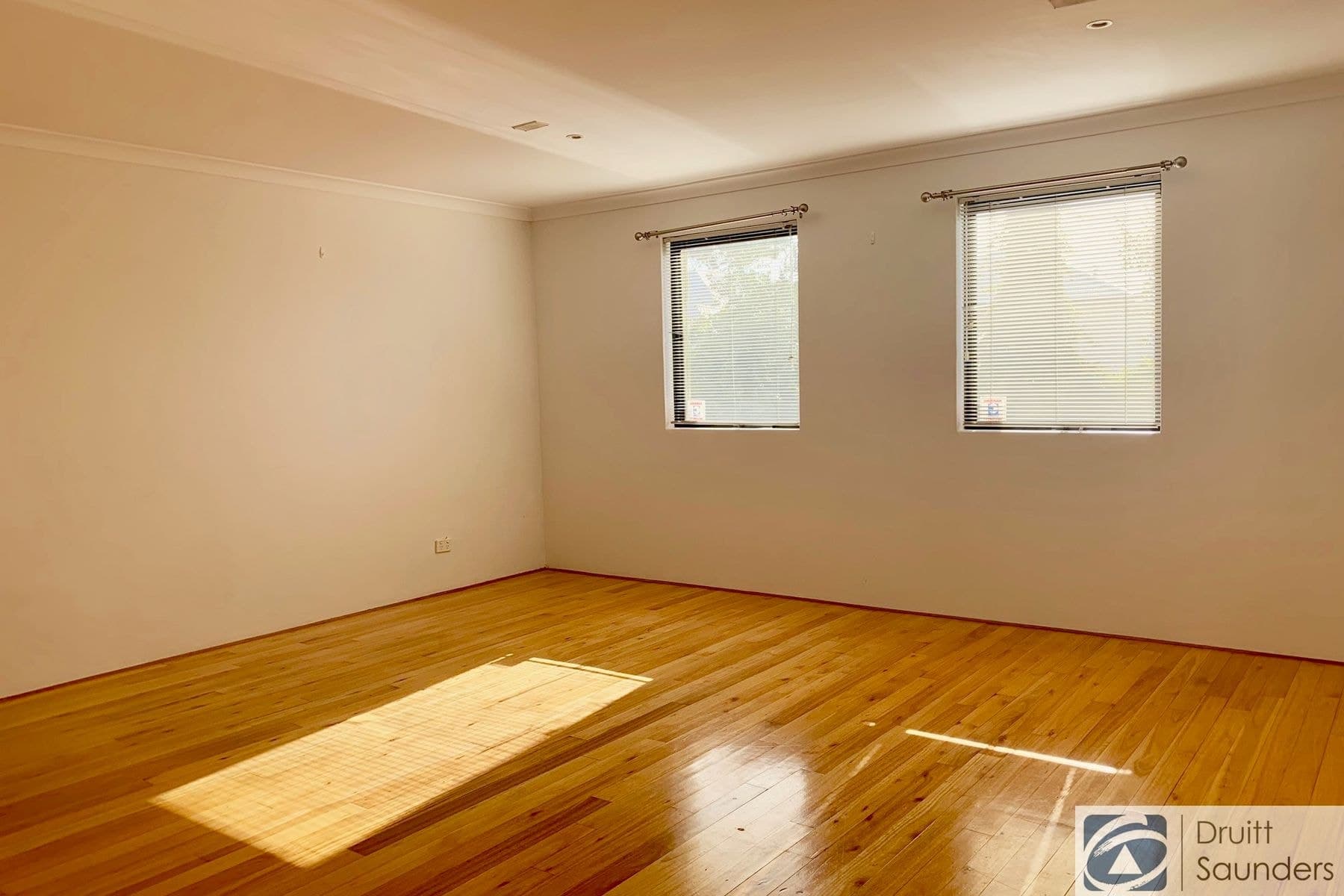 14B Ambrose Street, Innaloo WA 6018, Innaloo - Thumbnail 5