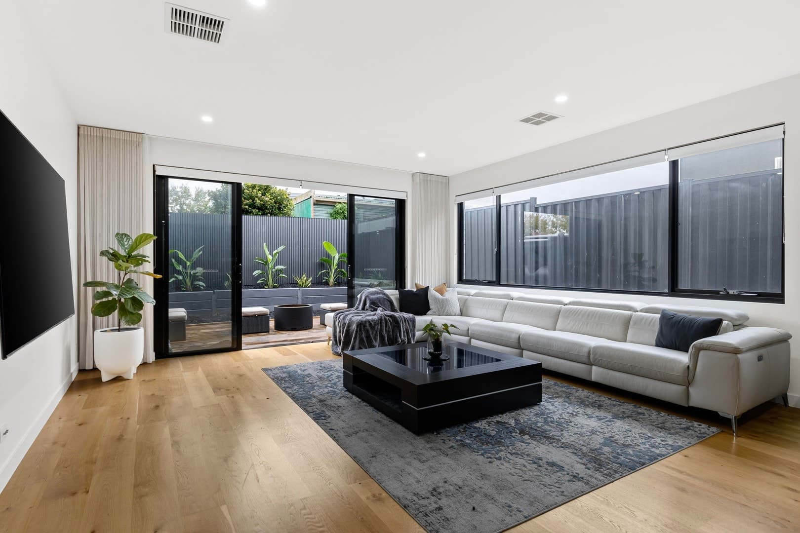 75A Deakin Street, Essendon, VIC 3040, Essendon - Thumbnail 5