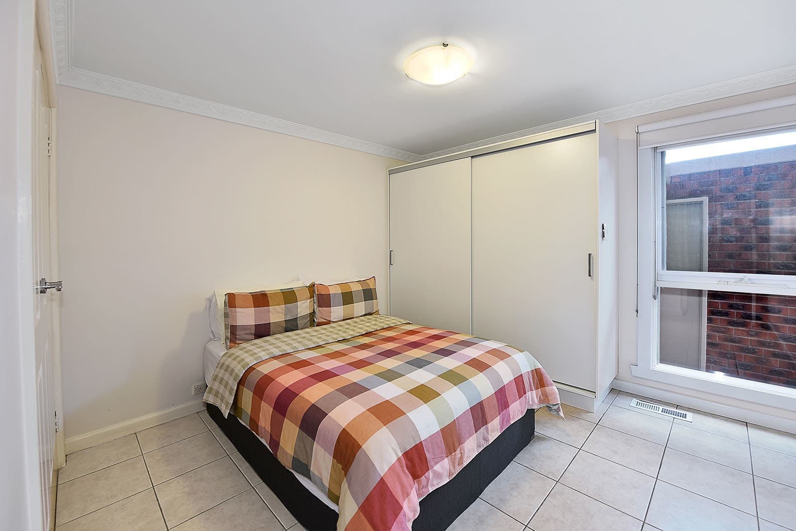 33 Moira Avenue, Reservoir, VIC 3073, Reservoir - Thumbnail 6