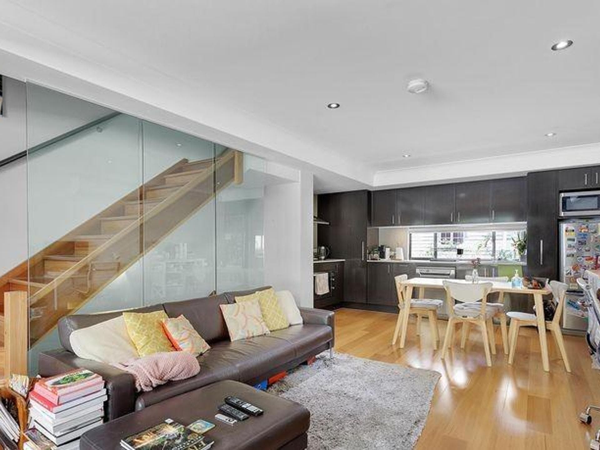 4/11 Norman Street Annerley QLD 4103, Annerley - Thumbnail 2