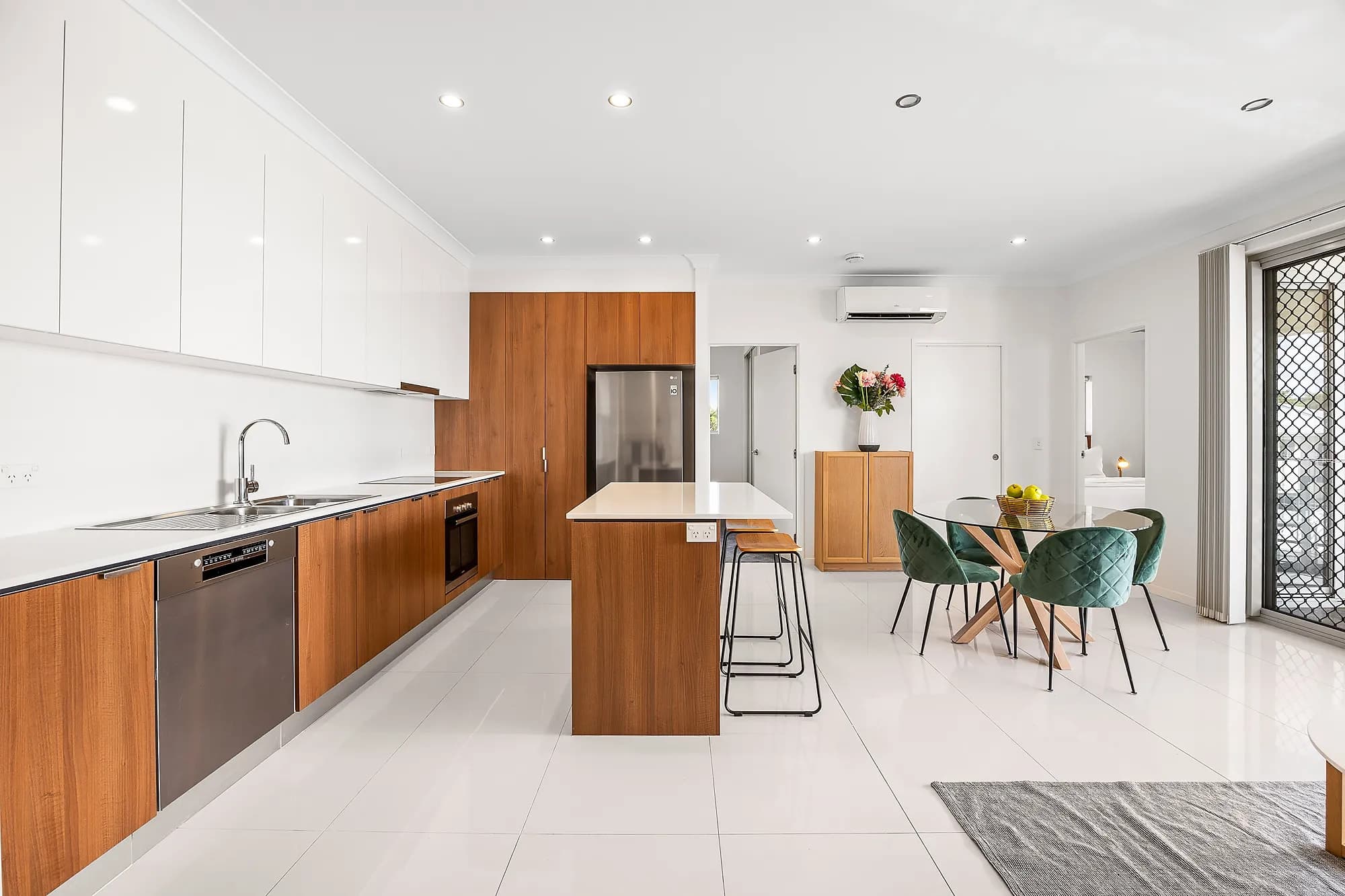 8/121 Hansen Street Moorooka QLD 4105, Moorooka - Image 1