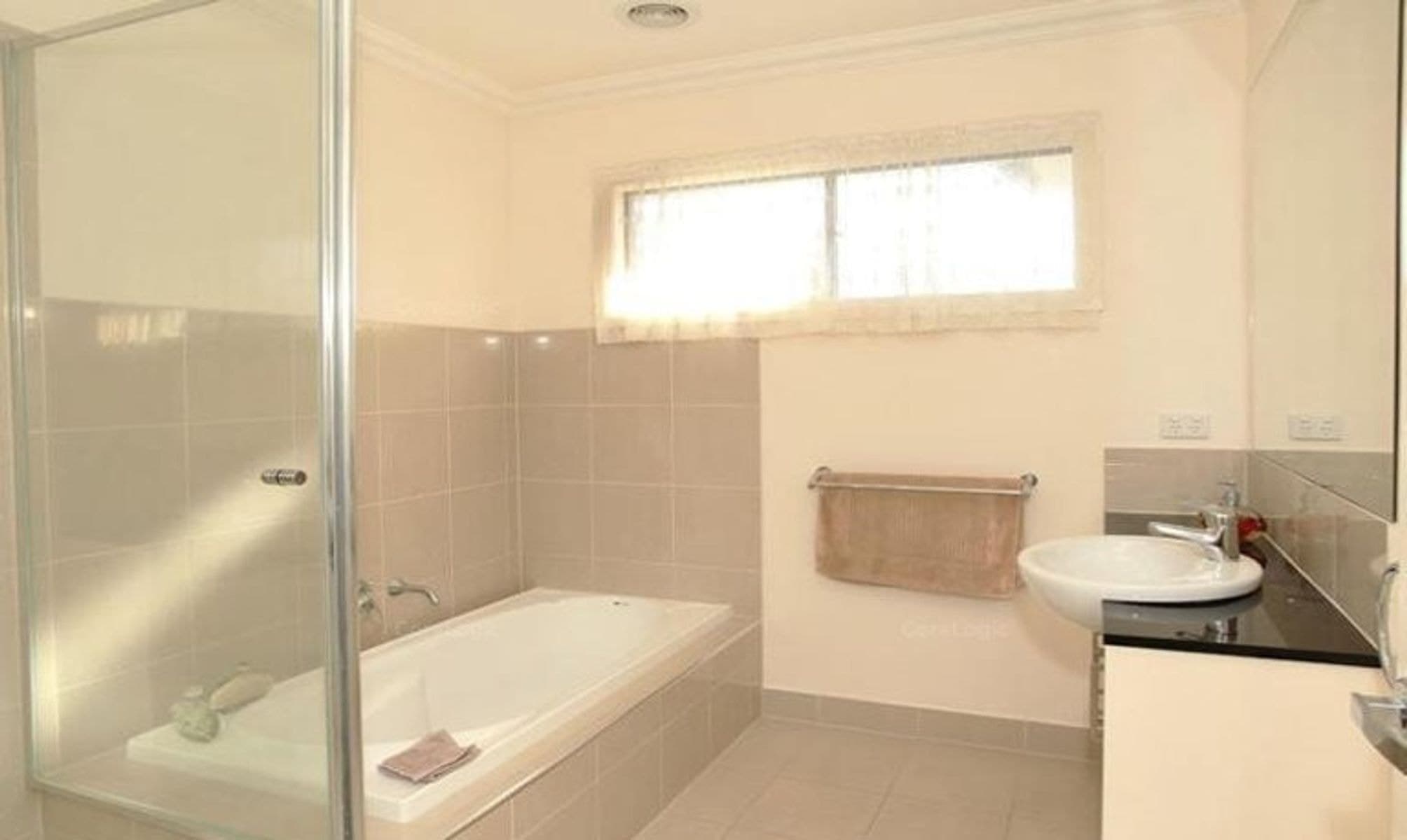 2/659 Waverley Road, Glen Waverley VIC 3150, Glen Waverley - Thumbnail 3