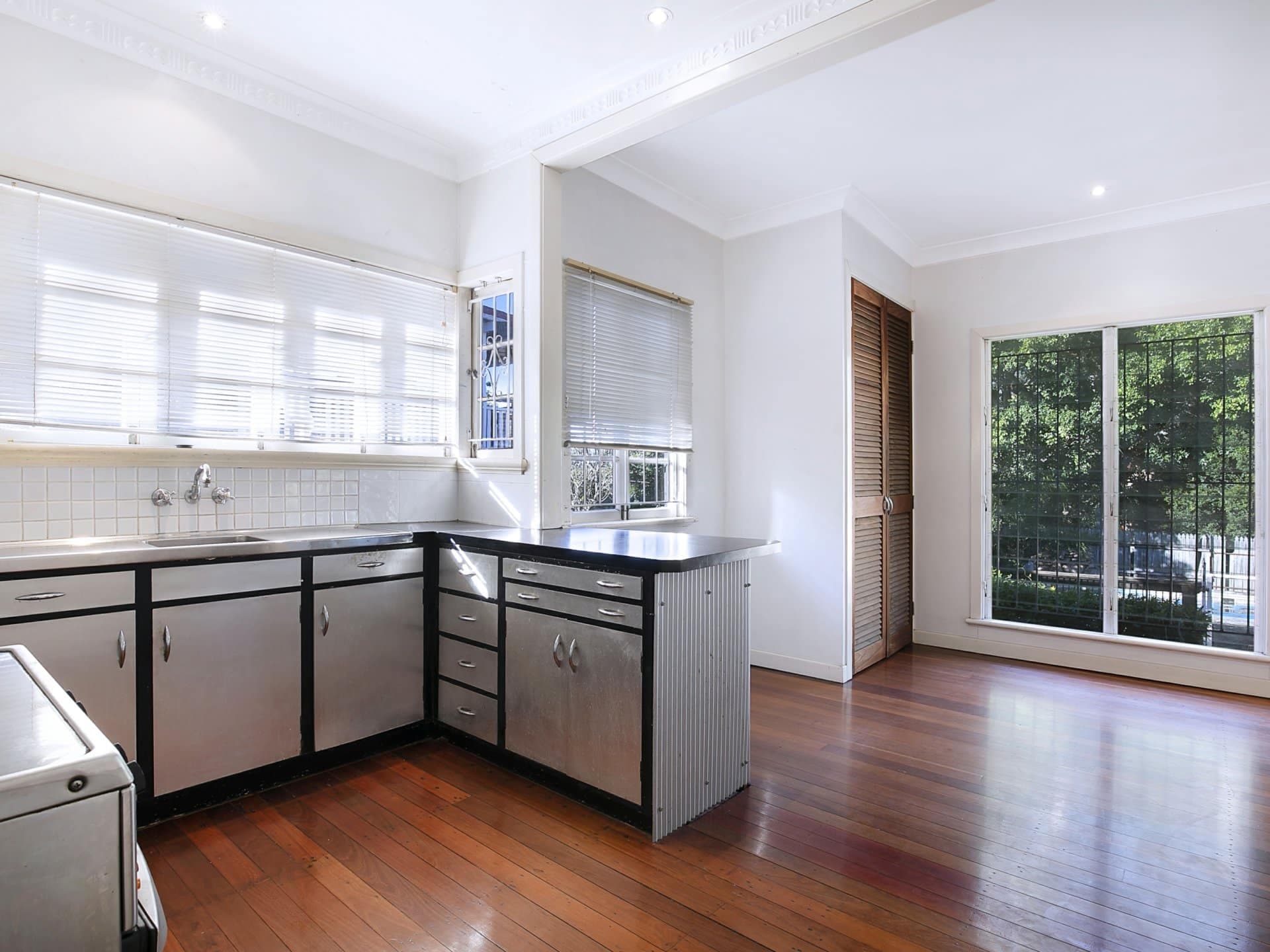 17 Lewisham Street ANNERLEY QLD, Annerley - Image 1