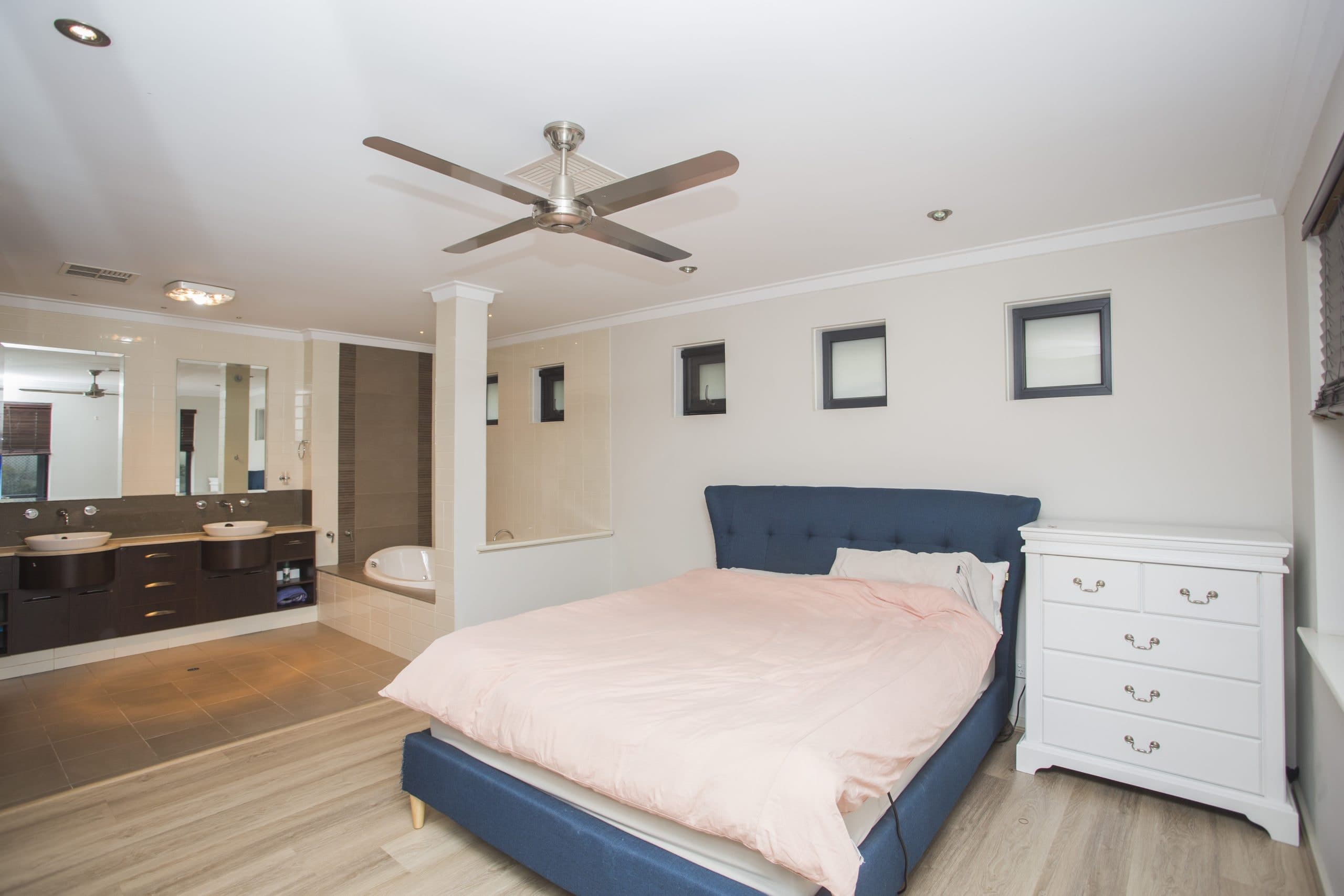 17 Celosia Way, RIVERTON  WA  6148, Riverton - Thumbnail 7