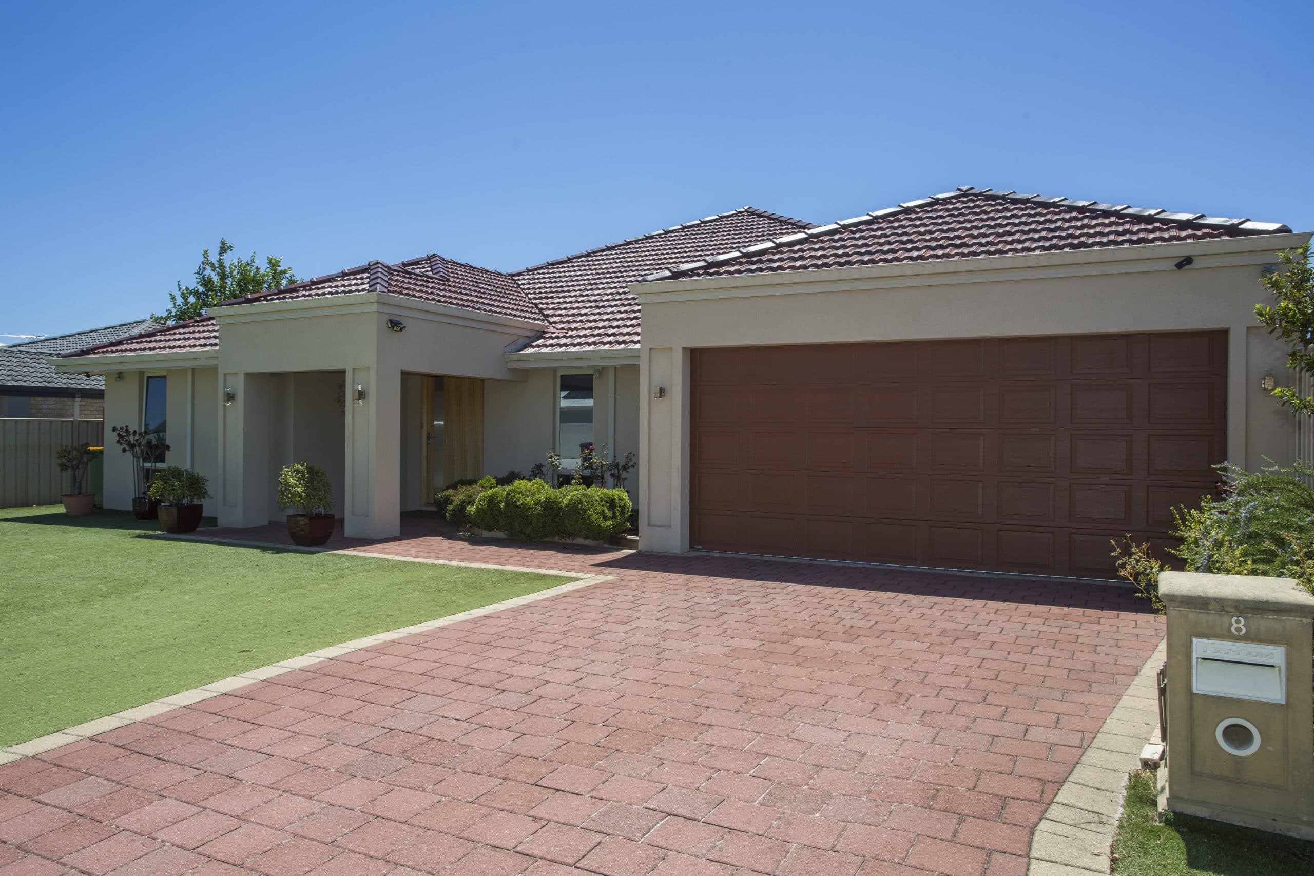 8 Levis Drive, CANNING VALE  WA  6155, Canning Vale - Image 1