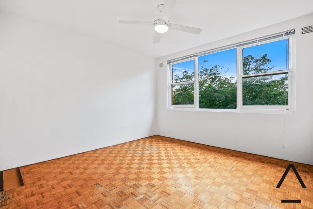 19/3 Glen Street, Paddington - Thumbnail 2