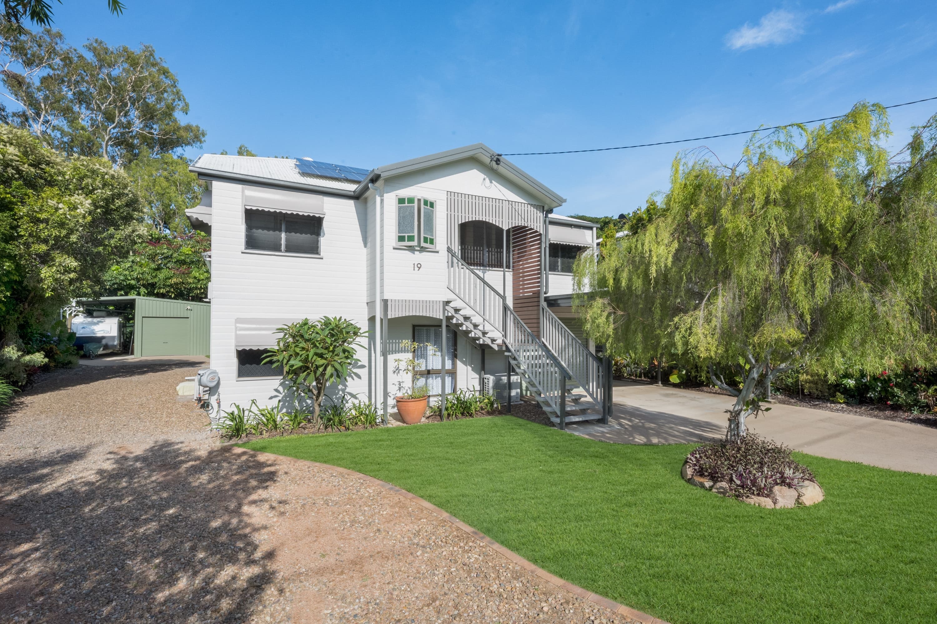 19 Mango Avenue, Mundingburra - Thumbnail 2