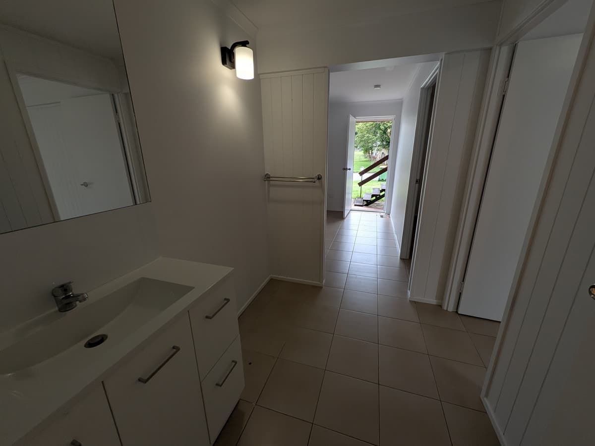 24b Brewer Street, Capalaba, Capalaba - Thumbnail 8