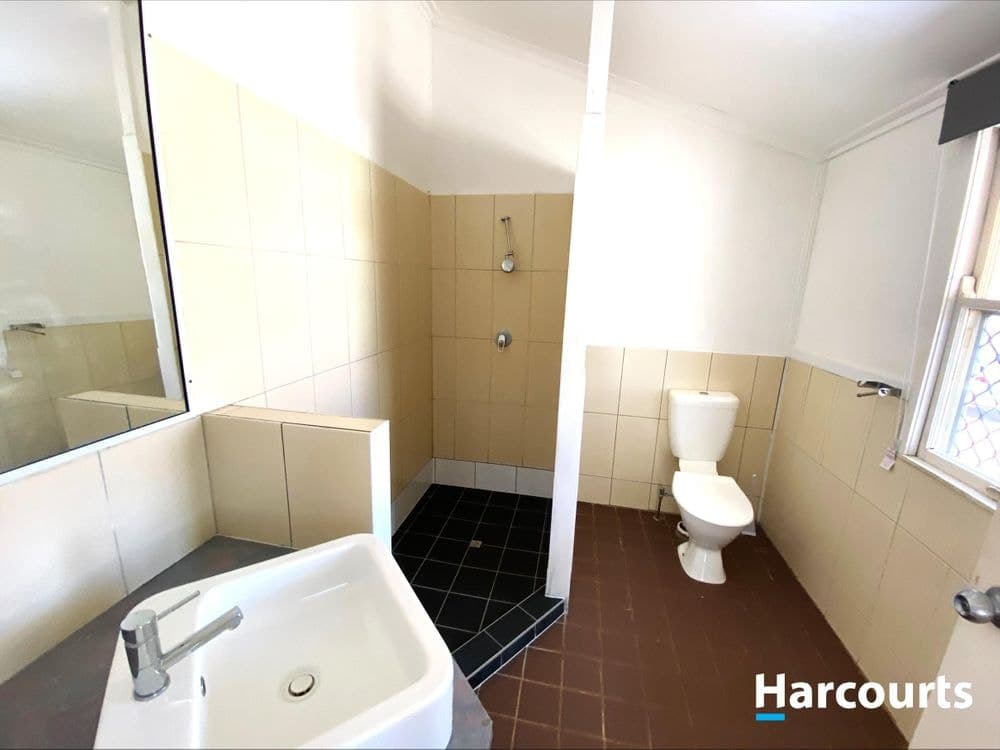 Unit 2/37 Macrossan Street, CHILDERS, QLD, 4660, Childers - Thumbnail 8