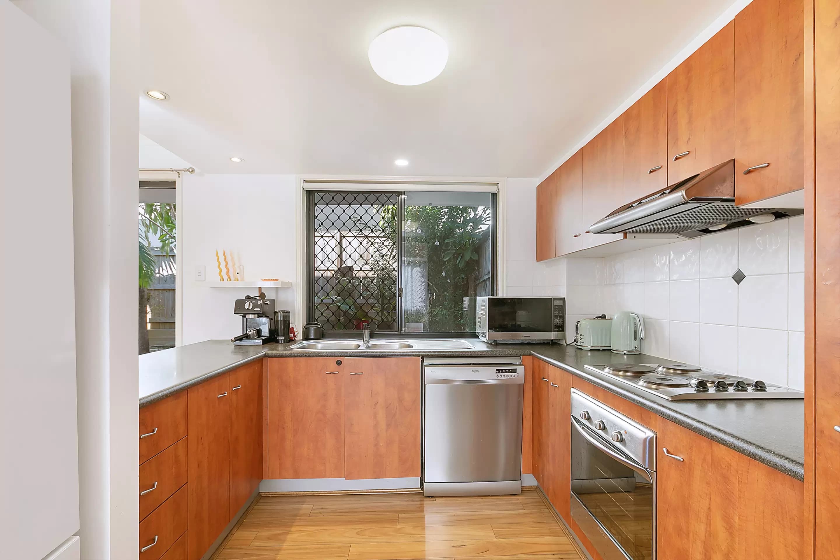 2/55 Jones Road, Carina Heights, Carina Heights - Thumbnail 4