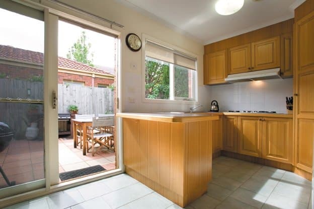 12 Toolambool Road, Carnegie - Thumbnail 4