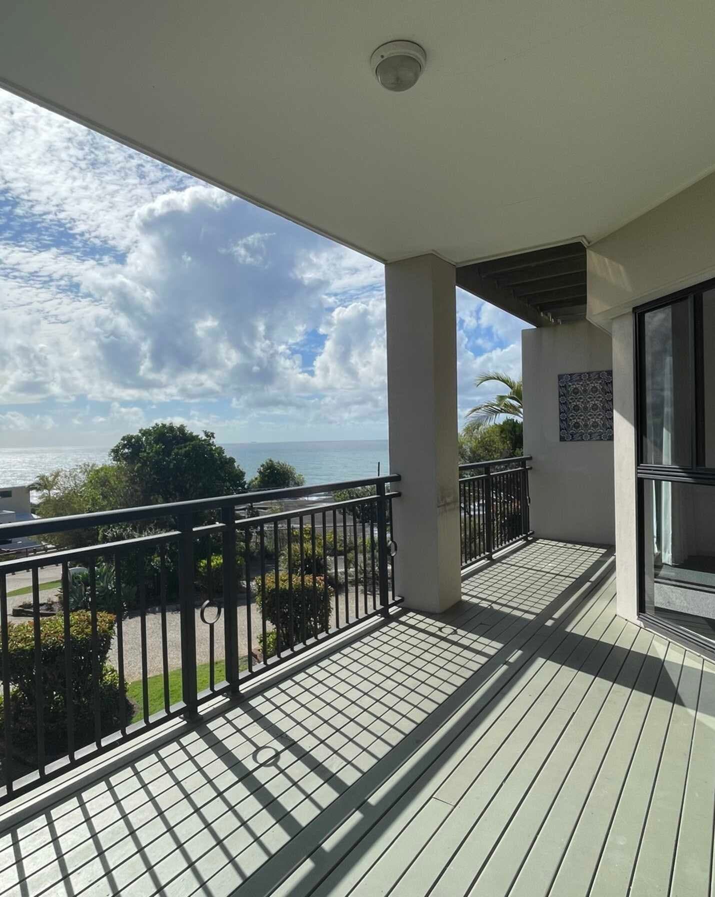 18/21 Bay Terrace Coolum Beach, Beach - Image 1