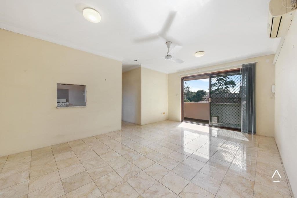 30/31-33 Livingstone Road, Petersham - Image 1