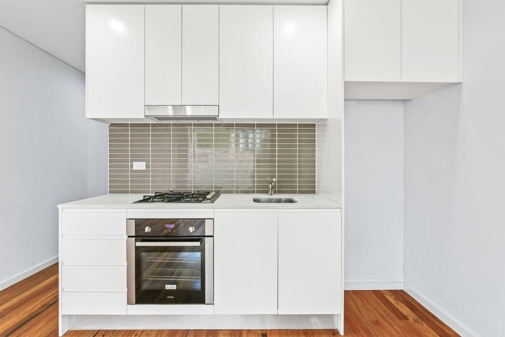 8/121-123 New Canterbury Road, Petersham - Thumbnail 3