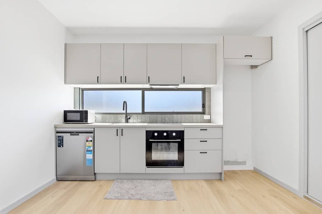 A/26 Beverley Avenue, Warilla, NSW, 2528, Warilla - Thumbnail 2