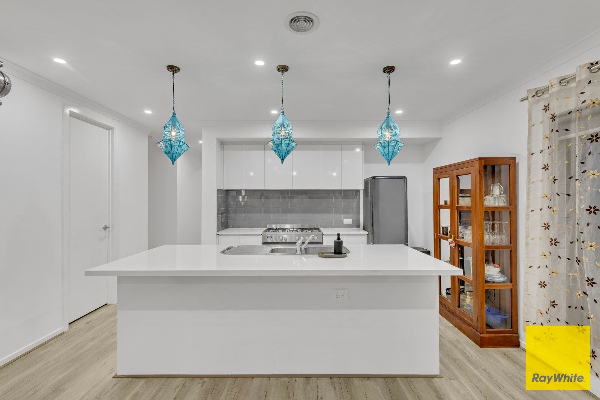 17 Vital Drive, Tarneit VIC 3029, Tarneit - Thumbnail 5
