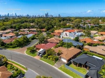 Sought-After Location Meets Untapped Potential QLD, Sought-After Location Meets Untapped Potential - Thumbnail 6
