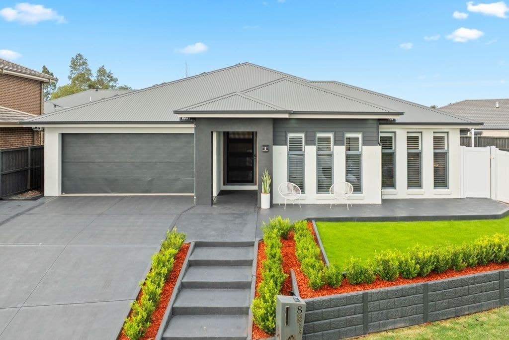 8 Pinchtail Street, Chisholm - Thumbnail 2