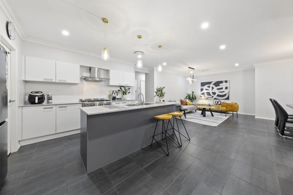 8 Pinchtail Street, Chisholm - Thumbnail 6