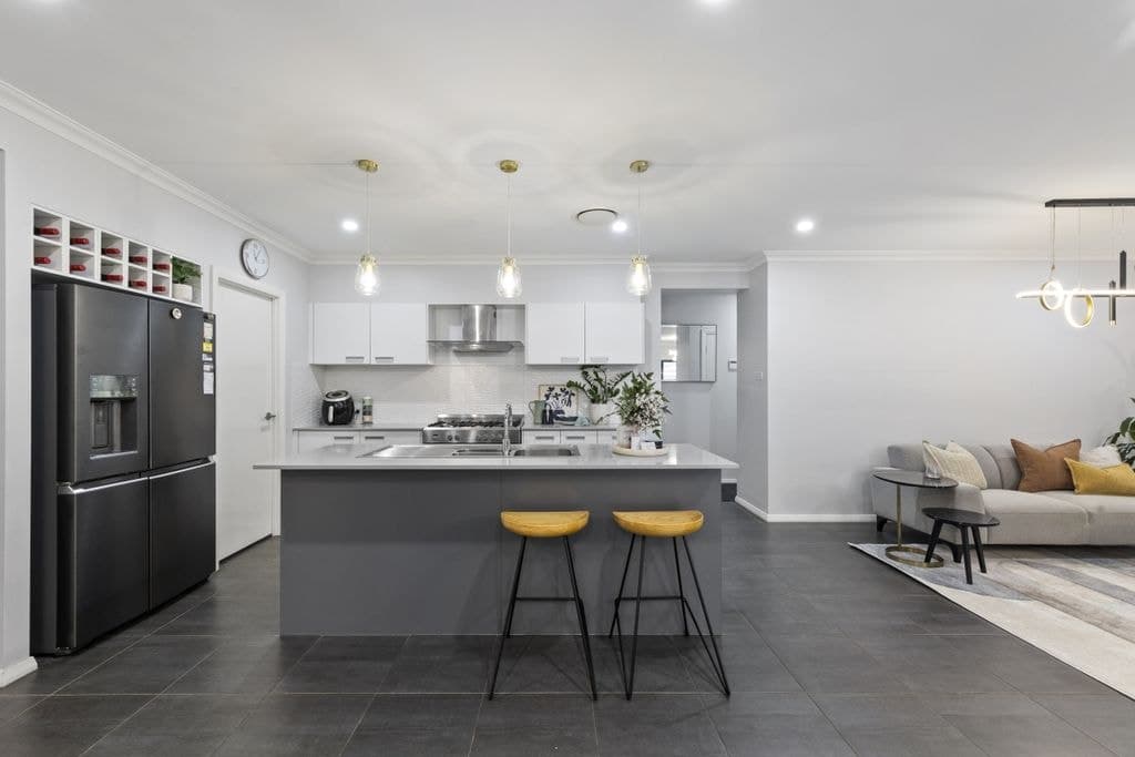 8 Pinchtail Street, Chisholm - Thumbnail 7