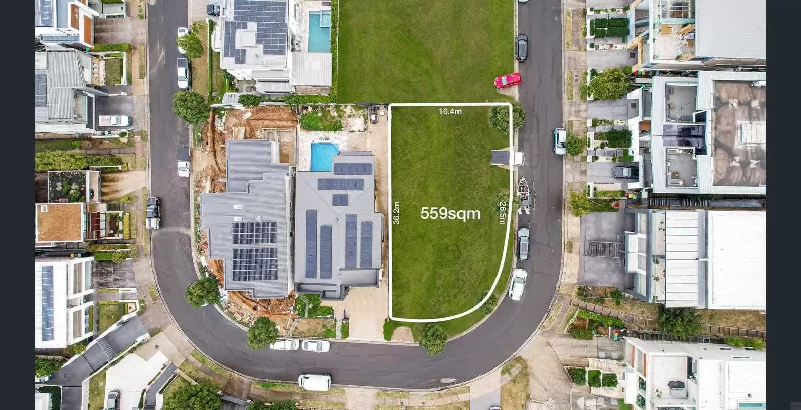 36 Moses Way, Winston Hills, Winston Hills - Thumbnail 2