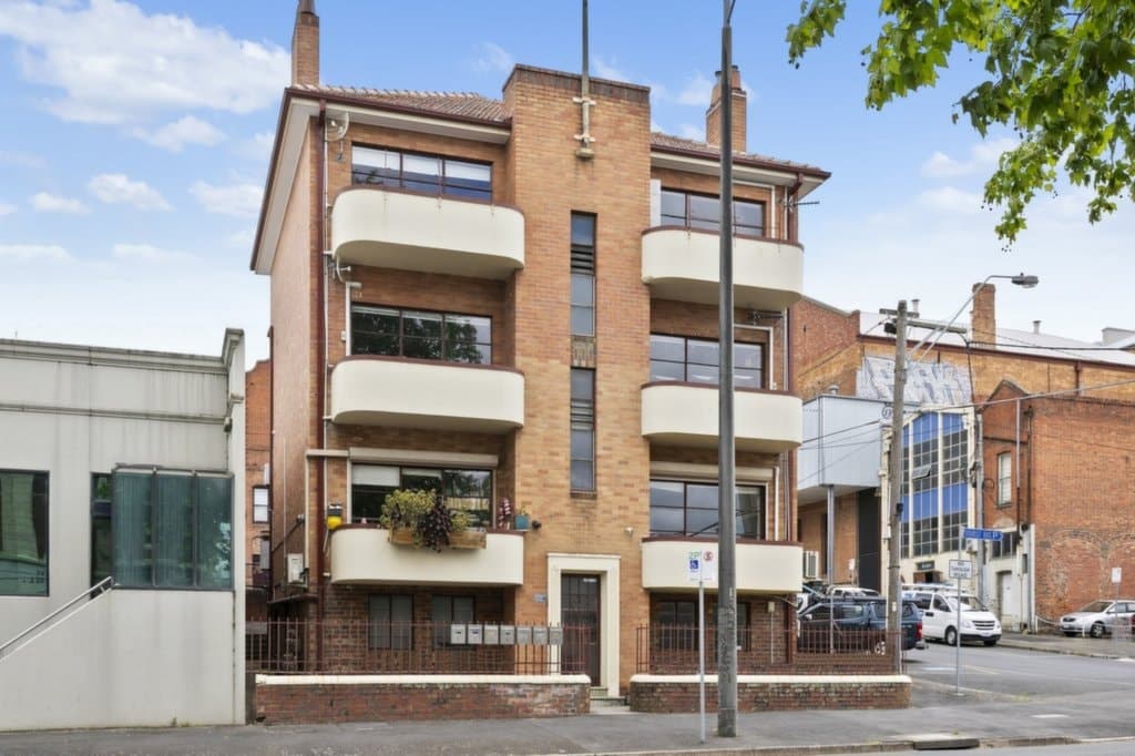 2/2 Albert Street, Ballarat Central - Image 1