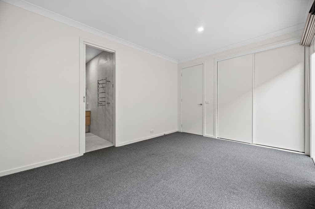 2/239 Riversdale Road, Hawthorn East - Thumbnail 2