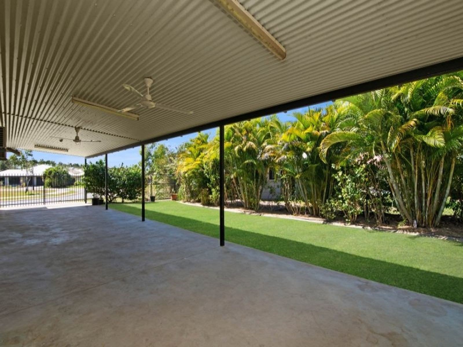 12 Huddleston Street, Farrar NT 0830, Farrar - Thumbnail 3