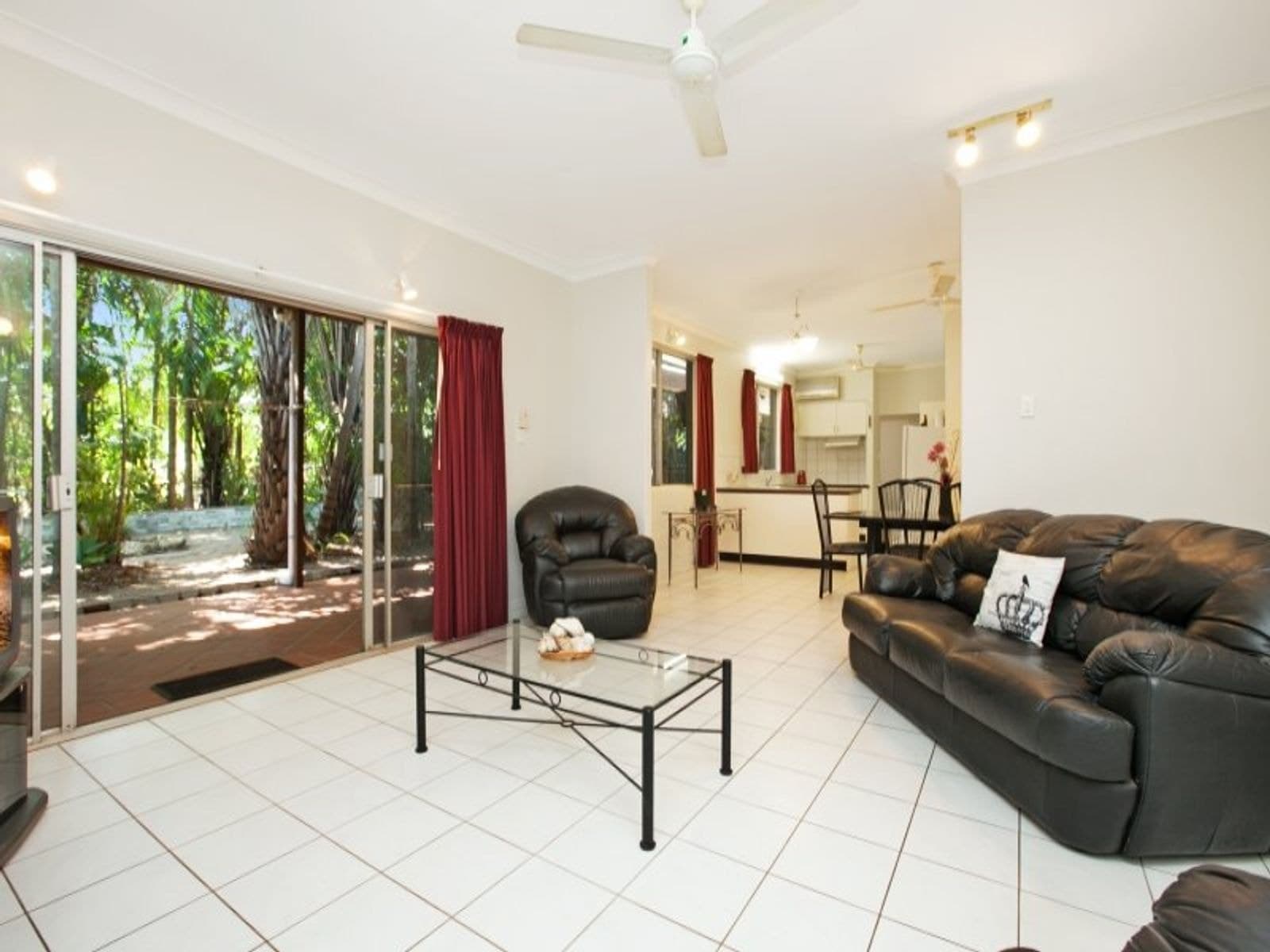 5 Sandalwood Street, Nightcliff NT 0810, Nightcliff - Thumbnail 2