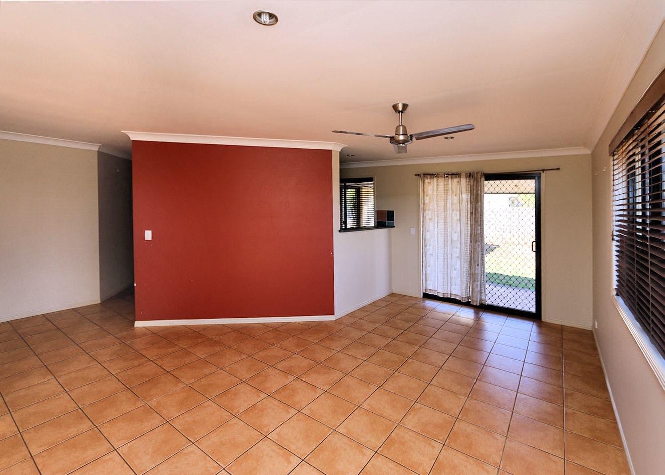 5 Toppers Dr, Coral Cove, Coral Cove - Thumbnail 5
