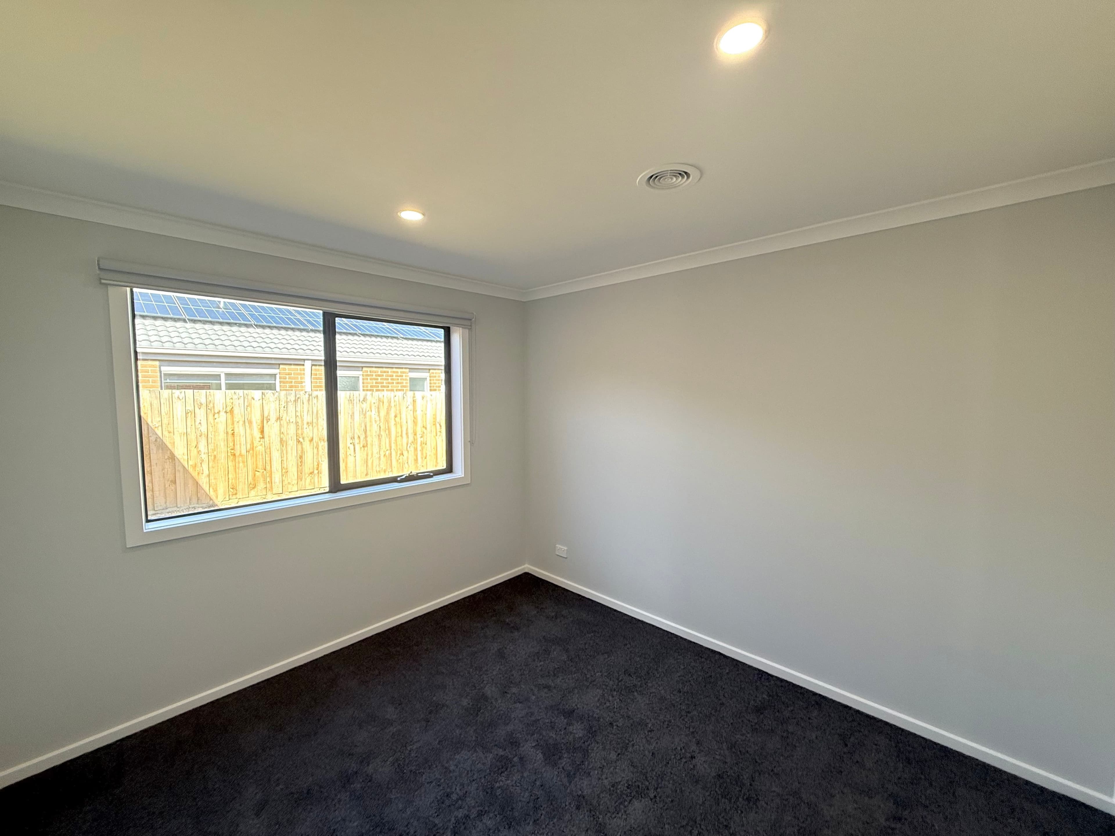 12 Goldshine Crescent, Drouin VIC 3818, Drouin - Thumbnail 4