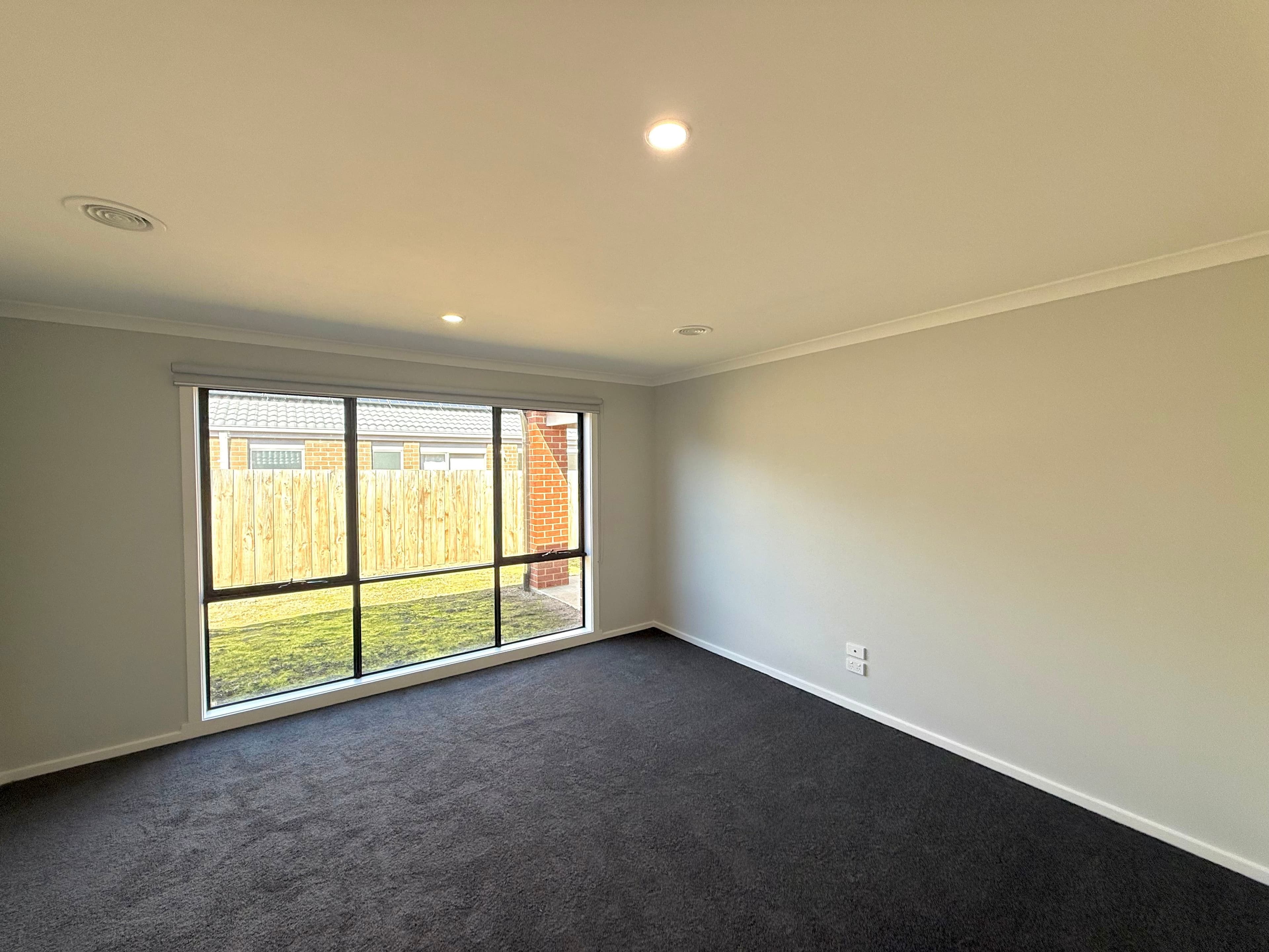 12 Goldshine Crescent, Drouin VIC 3818, Drouin - Thumbnail 5