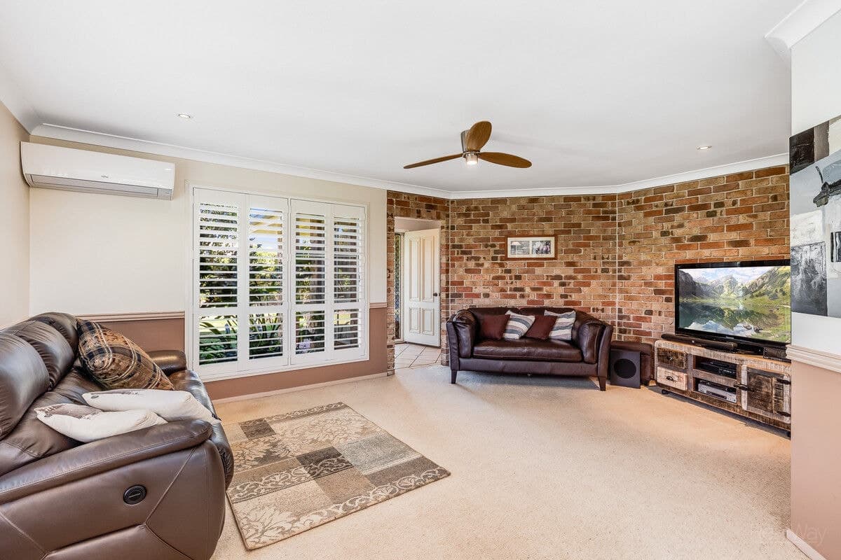 19 Pillar Street, Middle Ridge QLD 4350, Middle Ridge - Thumbnail 4