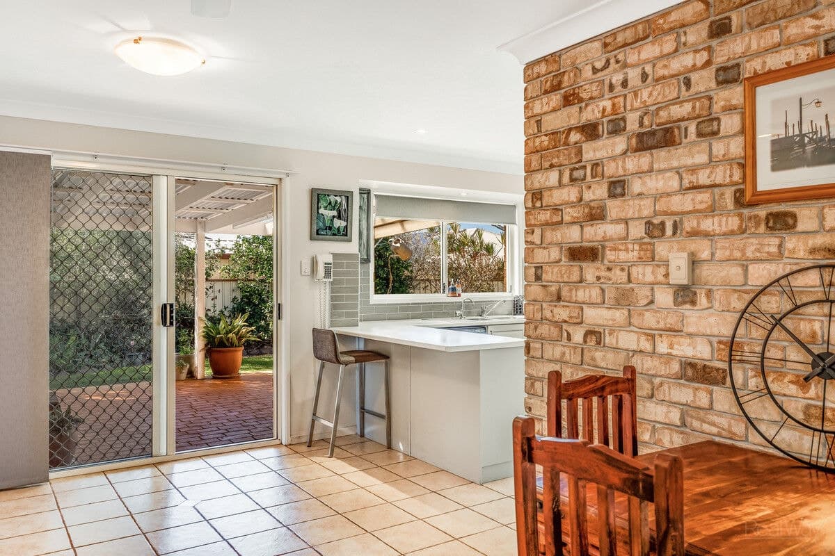 19 Pillar Street, Middle Ridge QLD 4350, Middle Ridge - Thumbnail 7
