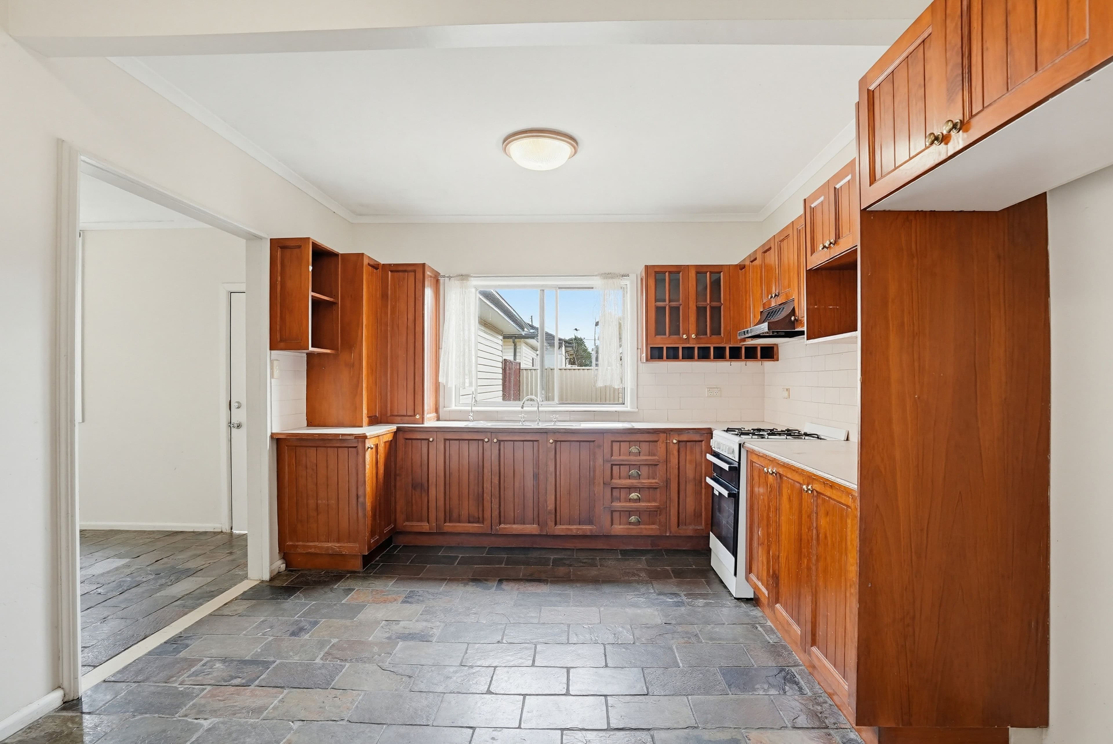 30 Balbeek Avenue, Blacktown NSW 2148, Blacktown - Thumbnail 3